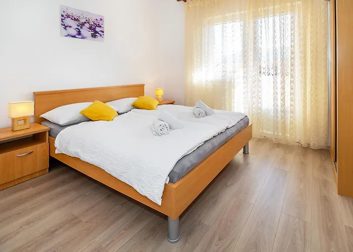 Matea With Balcony * Baška